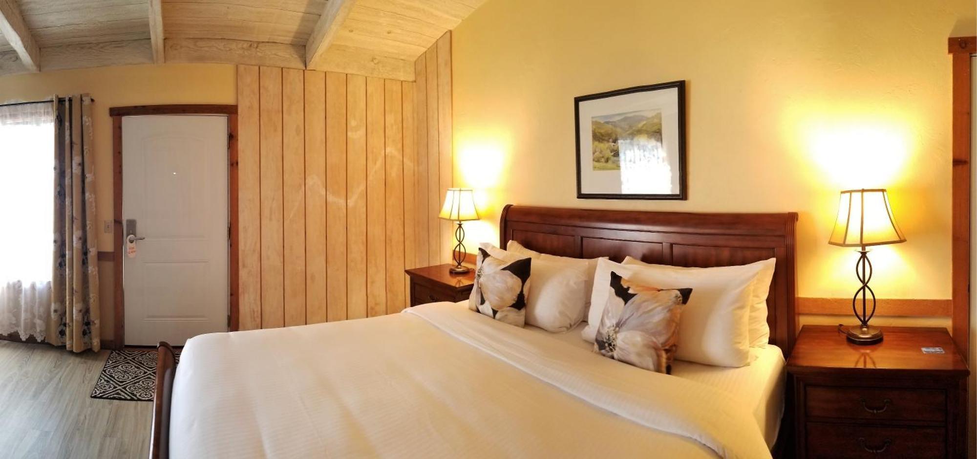 Carmel Valley Lodge Экстерьер фото
