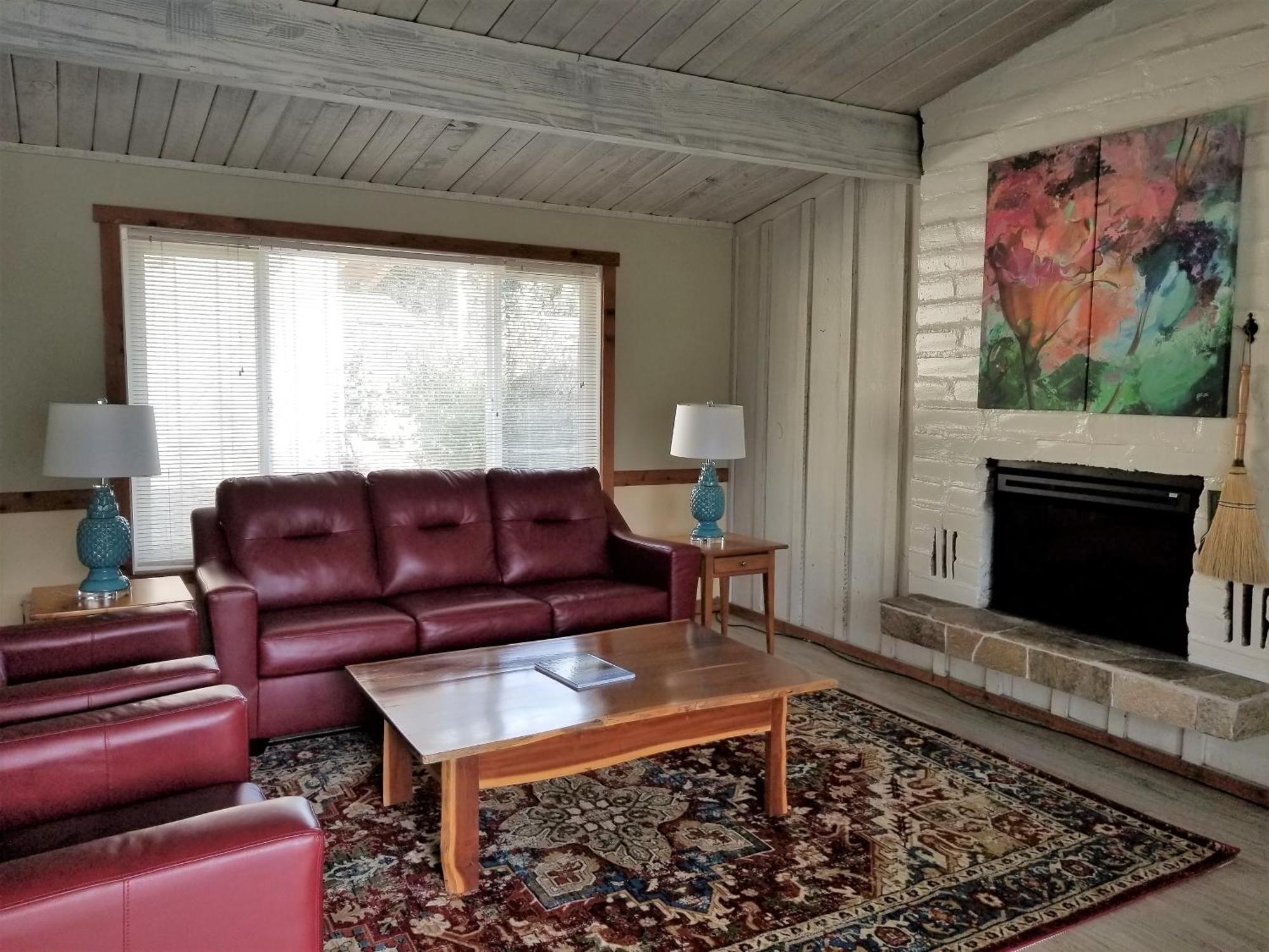 Carmel Valley Lodge Экстерьер фото